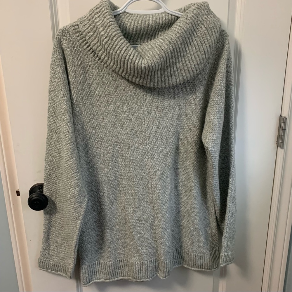 New Maurice’s sweater